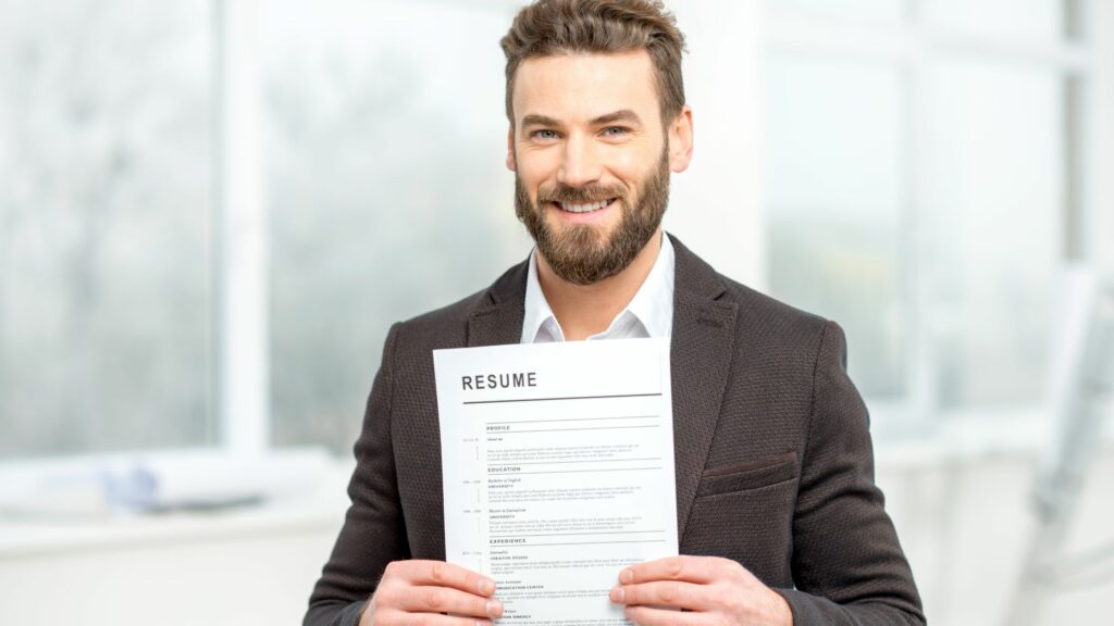 How to Create a Resume for Recent College Graduates